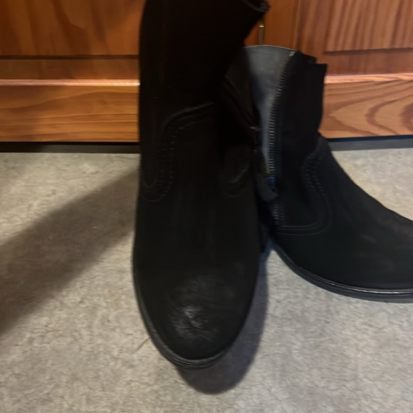 Italian leather boots, purchased in Florence, size 39 European (about 8-9) - Picture 4 of 5